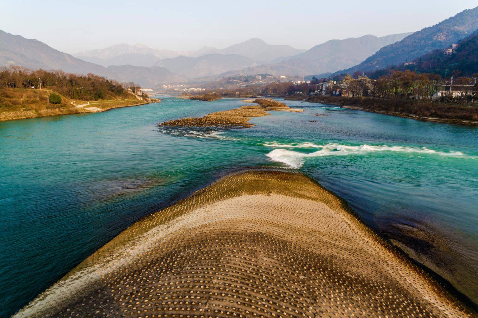 都江堰旅游_都江堰旅游攻略最佳线路
