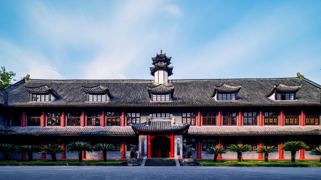 重庆旅游学校_重庆旅游学校是中专还是职高