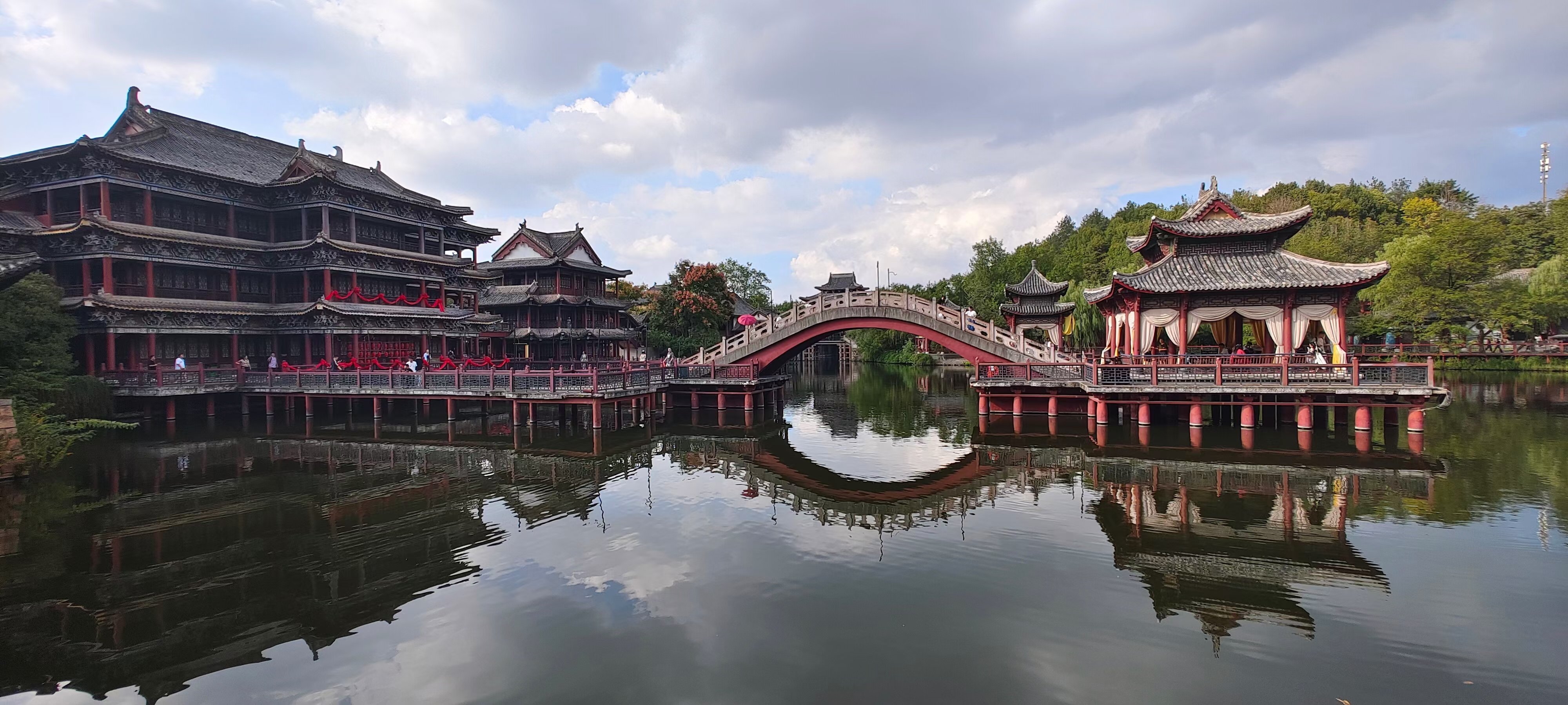 横店影视城旅游攻略_横店影视城旅游攻略二日游 横店影视城旅游攻略_横店影视城旅游攻略二日游