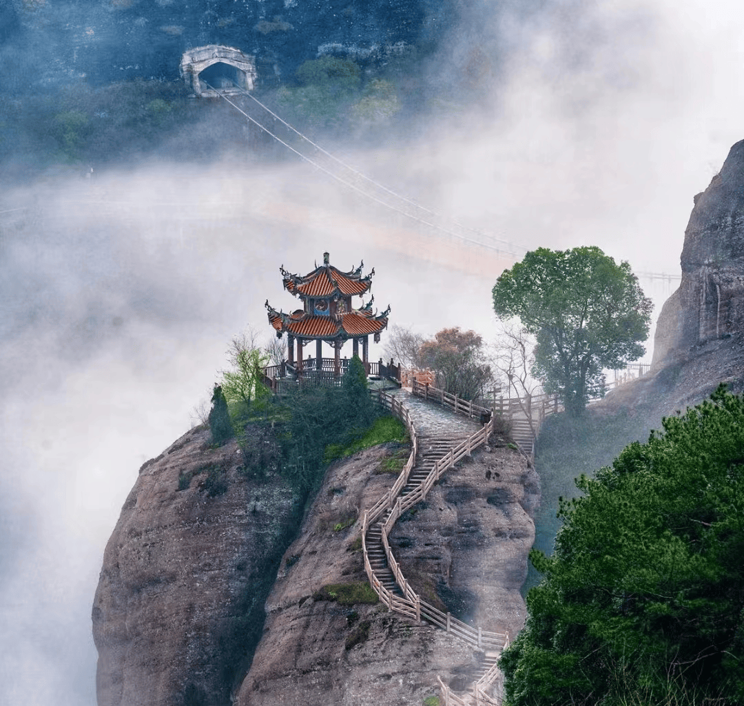 龙岩旅游_龙岩旅游景点有哪些