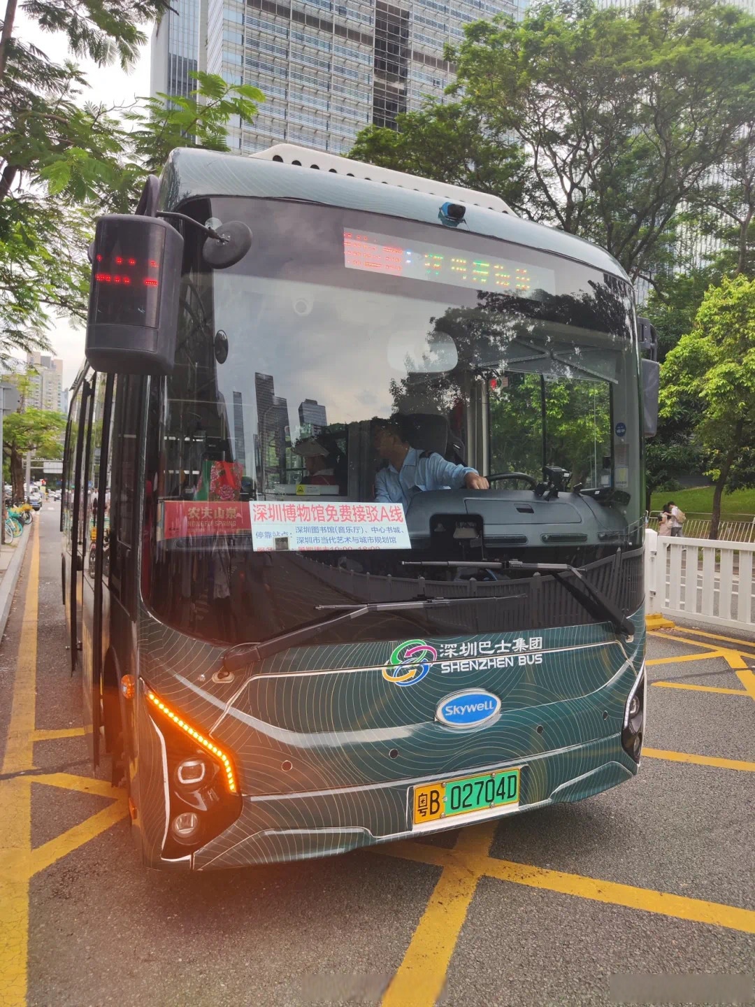 深圳旅游租车_深圳旅游车租车