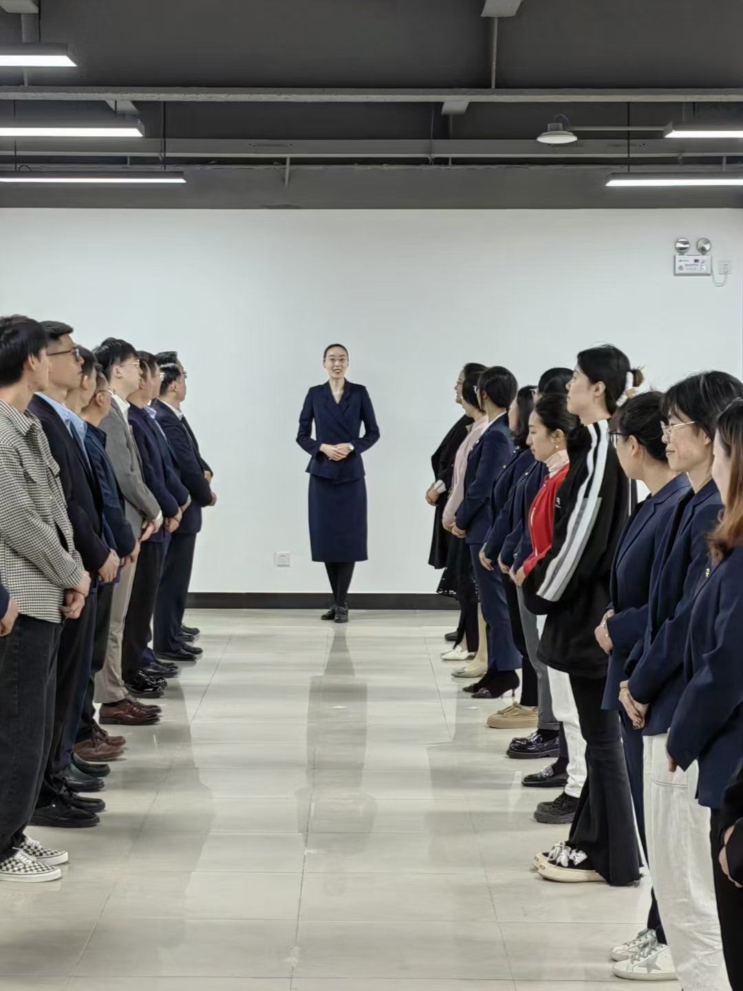 大学生礼仪兼职