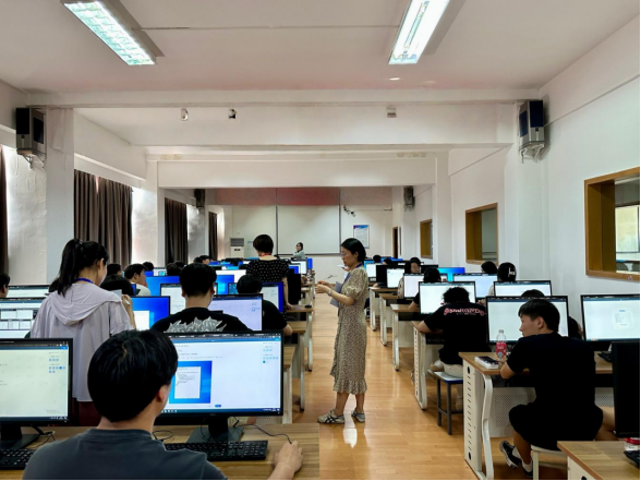 大学生监考兼职