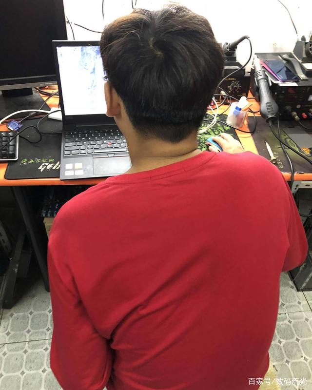 大学生数码维修